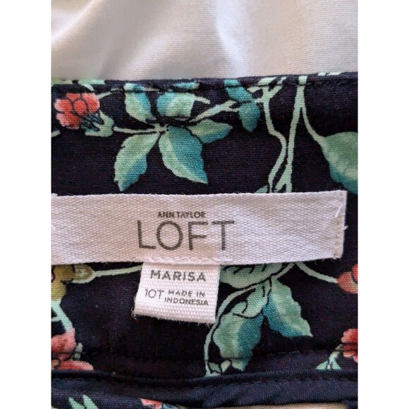 Ann Taylor Loft Pants Women's Sz 10T Floral Marisa Riviera Cropped  Blue Pink - Picture 3 of 16